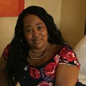 Meet your Posher, Latoya